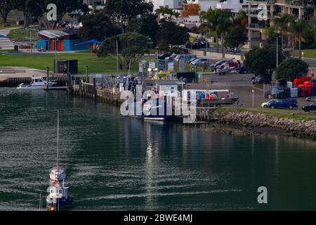 Whakatane Harbour in Nuova Zelanda Foto Stock