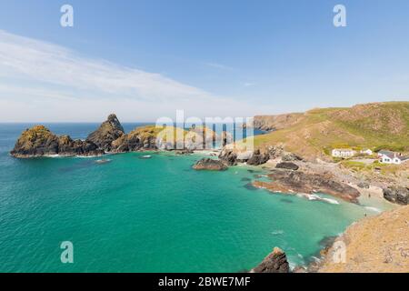 Kynance Cove, vicino a Mullion, Cornovaglia, Inghilterra Foto Stock