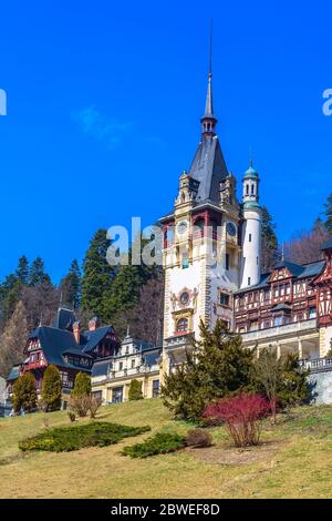 Punto di riferimento rumeno, il castello di Peles in Sinaia, Romania Foto Stock