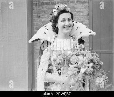 Carnevale di Southend sul Mare . La Regina del Carnevale , la signorina Margaret Sewell . 6 agosto 1938 Foto Stock