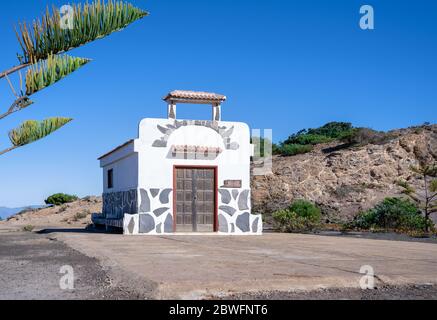 Isola la Gomera - vista frontale della cappella Ermita de Coromoto Foto Stock