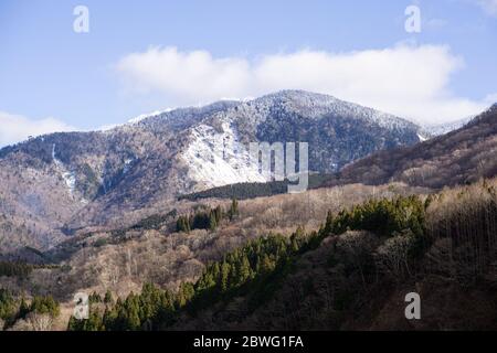 Takayama abbondante di risorse naturali, circondata da paesaggi mozzafiato, splendore scenico in ogni direzione, ognuno con un ambiente distinto. Idil Foto Stock