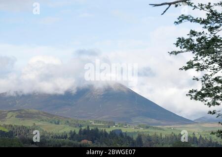 Beinn A'Ghlo (collina del velo o Mist) 3199ft - Munro No.181 Blair Atholl, Perthshire Scozia UK Foto Stock