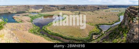 Un paesaggio panoramico di Dry Falls nell'est di Washington, USA. Foto Stock