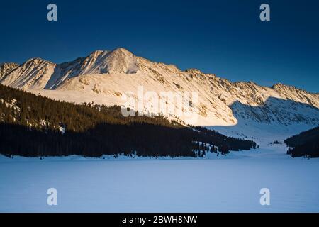 Lago artificiale di Clinton, Fremont Pass, Rocky Mountains, Colorado, Stati Uniti Foto Stock