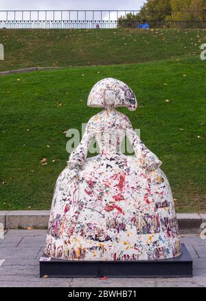Menina junto al Templo de Debod. Madrid. España Foto Stock