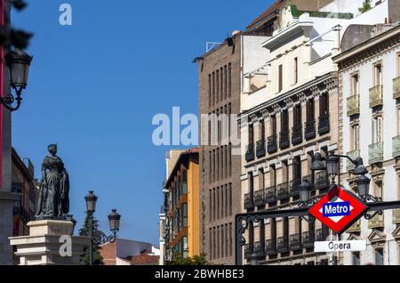 Metro Ópera en la Plaza de Isabel II Madrid. España Foto Stock