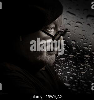 David George - Ritratto di sé con Raindops Foto Stock