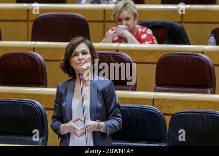 Madrid, Spagna; 02/06/2020.- Carmen Calvo Poyato primo Vicepresidente e Ministro della Presidenza del Governo del Regno di Spagna. Sessione plenaria al Senato del Regno di Spagna, in cui si discutono, tra l'altro, i costi del reddito minimo per la vita e la legge sulla dipendenza; La proposta della legge che modifica la legge 19/2007, del luglio 11, contro la violenza, il razzismo, la xenofobia e l'intolleranza nello sport, per sradicare omofobia, bifobia e transfobia; e la proposta di legge per modificare la legge 14/2011, del 1 giugno, sulla scienza, la tecnologia e l'innovazione. Foto: Europa Press Foto Stock