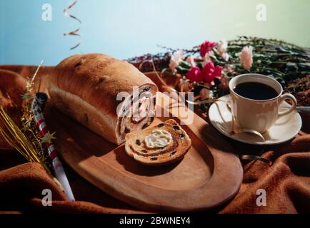 Pane alla cannella del mattino Foto Stock