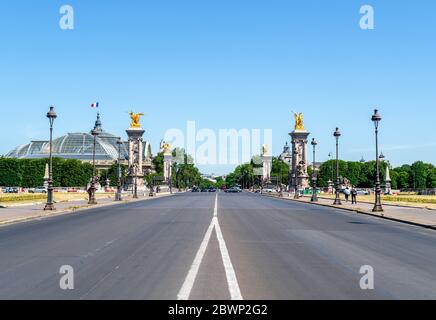 Esplanade des Invalides, Grand Palais e Pont Alexandre III - Parigi, Francia Foto Stock