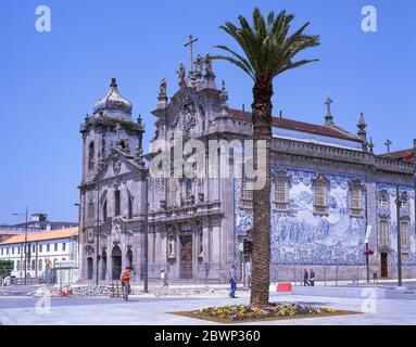 Azulejo ceramica su Chiesa di nostra Signora del Carmo (Igreja do Carmo), Rua do Carmo, Porto (Oporto), Regione Norte, Portogallo Foto Stock