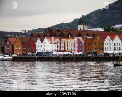 Giornata di mercato a Bergen, Norvegia, 2019 giugno Foto Stock