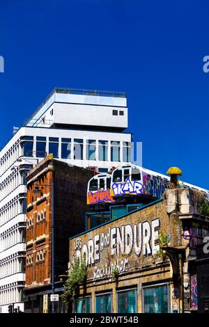 Village Underground, Shoreditch, Londra, Regno Unito Foto Stock