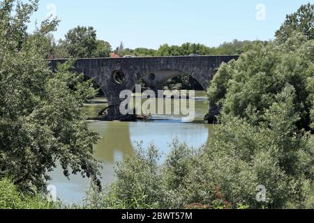 Capua - ponti sul Fiume Volturno Foto Stock