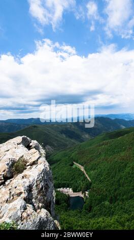 Questo è Corno alle Scale.gli Appennini sono incredibili. Spesso ci concentriamo solo sulle Alpi in Italia, ma non dobbiamo dimenticare le nostre bellezze Foto Stock