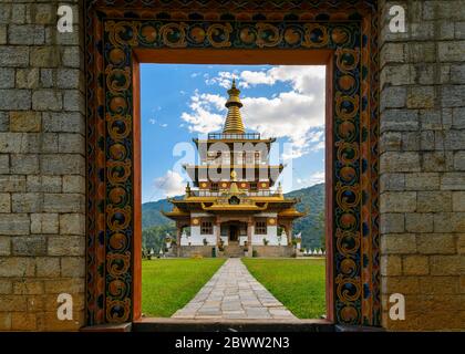 Vista sul tempio Khamsum Yulley Namgyal, Bhutan Foto Stock