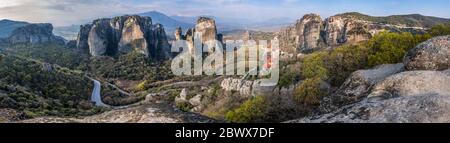 Panorama di Meteora al mattino Foto Stock