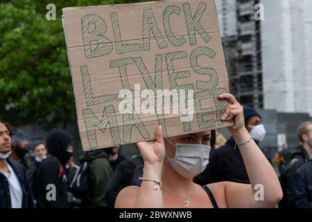 Londra, Regno Unito. 3 Giugno 2020. Black Lives Matter dimostration in Whitehall London Credit: Ian Davidson/Alamy Live News Foto Stock