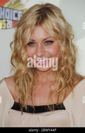 Aly Michalka al 20° Premio annuale Kids' Choice del Nickelodeon, tenuto presso il Pauley Pavilion dell'UCLA a Westwood, California. L'evento si è svolto sabato 31 marzo 2007. Photo by: SBM / PictureLux- file Reference N. 34006-4002SBMPLX Foto Stock