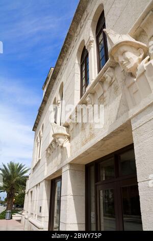 Edificio Municipale (Vecchia polizia e Stazione dei vigili del fuoco), Coral Gables, Miami, Florida, USA Foto Stock