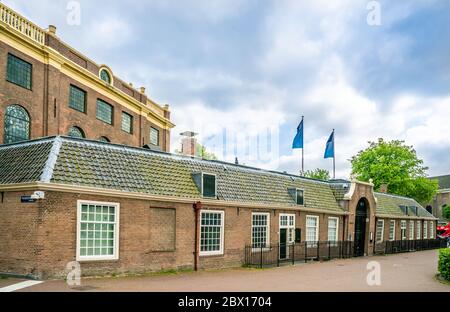 Amsterdam maggio 18 2018 - ingresso della sinagoga portoghese situata presso la piazza Meester Visser, nel vecchio quartiere ebraico di Amsterdam Foto Stock
