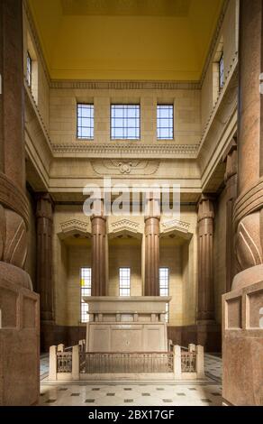 mausoleo di Saad Zaghloul, costruito dall'architetto Mustafa Fahmy in stile neo faraonico, 1931, Cairo, Egitto. Foto Stock