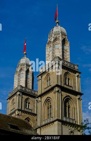 Zurigo Grossmunster torri chiesa, Svizzera Foto Stock