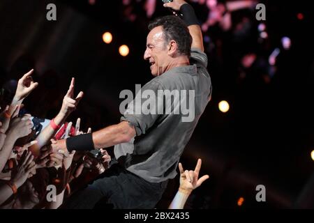 RIO DE JANEIRO, 21.09.2013: Bruce Springsteen & la e Street Band si esibisce nella fase principale del Rock a Rio V a Rio de Janeiro (Néstor J. Beremblum) Foto Stock