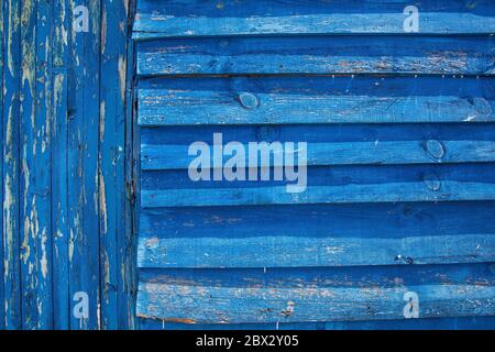 Francia, Charente-Maritime (17), détail de façade d'un hangar d'ostréiculteur à Saint-Trojan-les-Bains, stazione balnéaire sur l'île d'Oléron Foto Stock