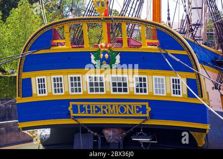 Francia, Charente-Maritime (17), l'Hermione à quai en son port d'attache de Rochefort Foto Stock