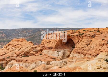 Giorno del bellissimo Cassidy Arch del Capitol Reef National Park nello Utah Foto Stock