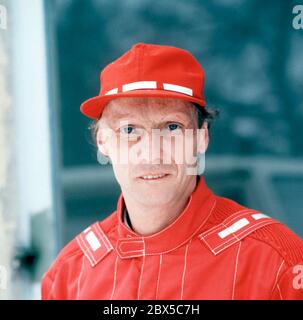 Porträt der Rennfahrerlegende NIKOLAUS LAUDA aka Niki Lauda, um 1985. Ritratto della leggenda delle corse NIKOLAUS LAUDA aka Niki Lauda, intorno al 1985. Foto Stock