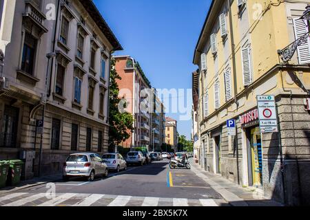 Parma, Italia - 8 luglio 2017: Vista delle strade di Parma in un giorno di sole Foto Stock