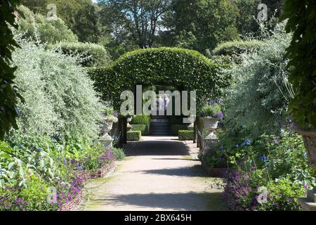 Nei giardini di Holker Hall, Cumbria sud, vicino al bordo del Lake District National Park Foto Stock