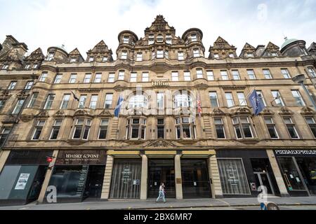 Hilton Carlton Hotel a Edimburgo dove possibili primi casi di coronavirus in Scozia sono stati rilevati in una conferenza Nike tenuta lì, Scozia, Regno Unito Foto Stock