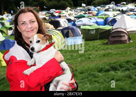 Fiona Stewart è direttore e proprietario del Green Man Festival, un festival musicale indipendente annuale a Crickhowell, Galles. Si siede anche come c Foto Stock