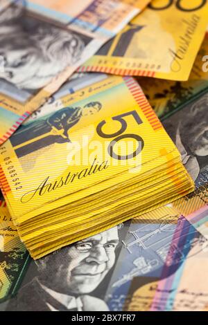 Fondi australiani di fondo. Cinquanta banconote da dollaro. Foto Stock