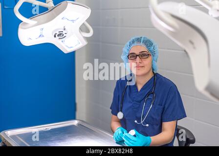 Iniezione di vaccino di iniezione medicina vaccinazione influenza medico Uomo salute insulina farmaco influenza concetto - immagine di stock Foto Stock