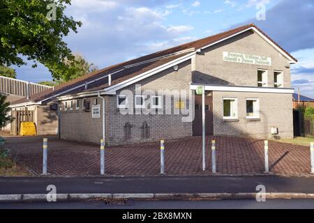 Una vista serale del Pentyrch Village Hall, Galles del Sud Foto Stock