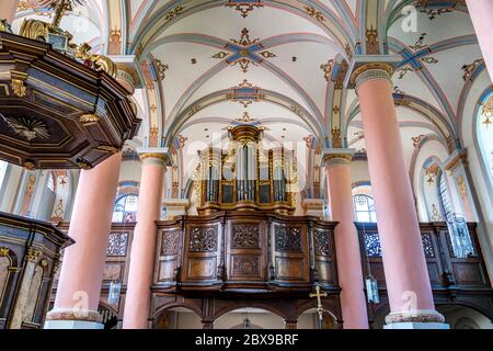 Kirchenorgel der barocken Karmeliterkirche St. Josef Beilstein, Rheinland-Pfalz, Deutschland | organo barocco del monastero di San Giuseppe, Beilst Foto Stock