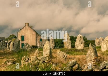 Casa tipica in Carnac Alignments, Bretagna Regione. Francia. Foto Stock