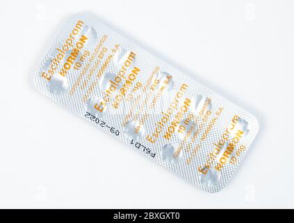 TBILISI, GEORGIA- 18 aprile 2020: Escitalopram antidepressivo pillole di medicina closeup Foto Stock