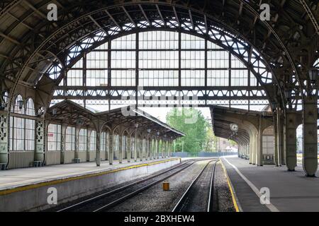 Stazione ferroviaria Vitebsky, Zagorodny Prospect, San Pietroburgo, Russia. Foto Stock