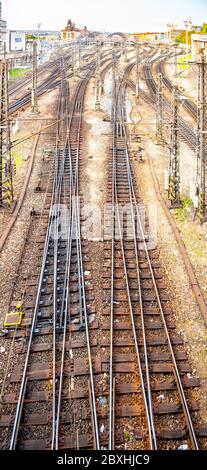 PRAGA, REPUBBLICA CECA - 17 AGOSTO 2018: Stazione ferroviaria principale di Praga, Hlavni nadrazi. Praga Repubblica Ceca Foto Stock