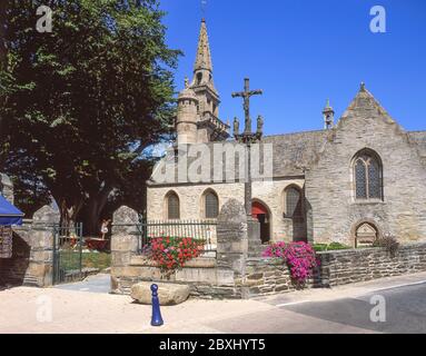 Église Saint-Jacques de Locquirec, Rue de l'Église, Locquirec, Finistère, Bretagna, Francia Foto Stock