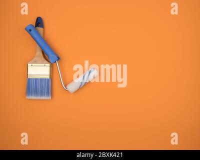 La spazzola e il rullo. Attrezzo per la finitura della vernice su sfondo arancione. Foto Stock