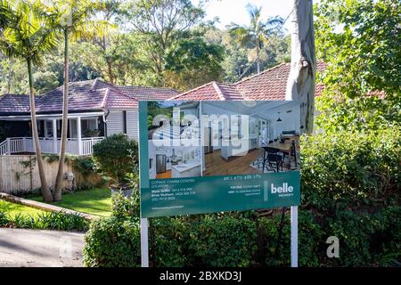 Casa tradizionale australiana cottage in vendita in Avalon Beach Sydney in vendita da Belle Property Agency, Australia Foto Stock