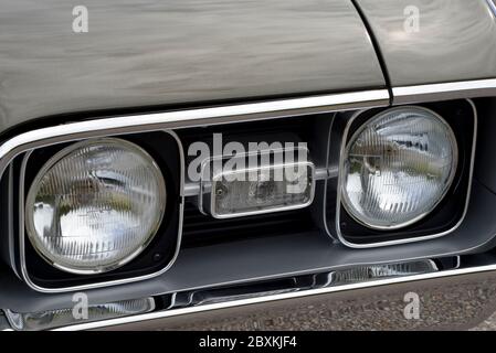 Jade Gold 1968 Oldsmobile 4-4-2 Coupe per le vacanze Foto Stock