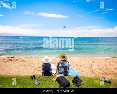 Kaanapali Beach, Maui, Hawaii, tre miglia di sabbia bianca e acqua cristallina Foto Stock